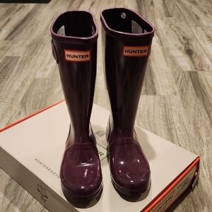 Like New Kids Hunter Deep Purple Waterproof Boots